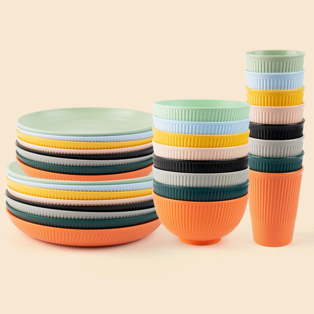 Camping Cooking And Eating Set - Set di posate in paglia di