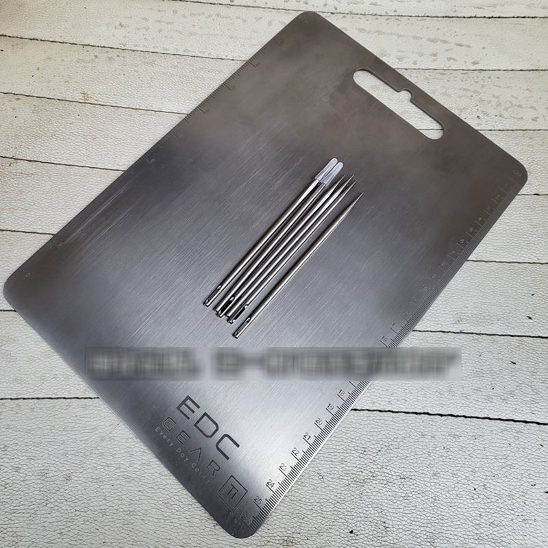 Tagliere in lega di titanio sp - Camp Cutting Board recensione e prezzo