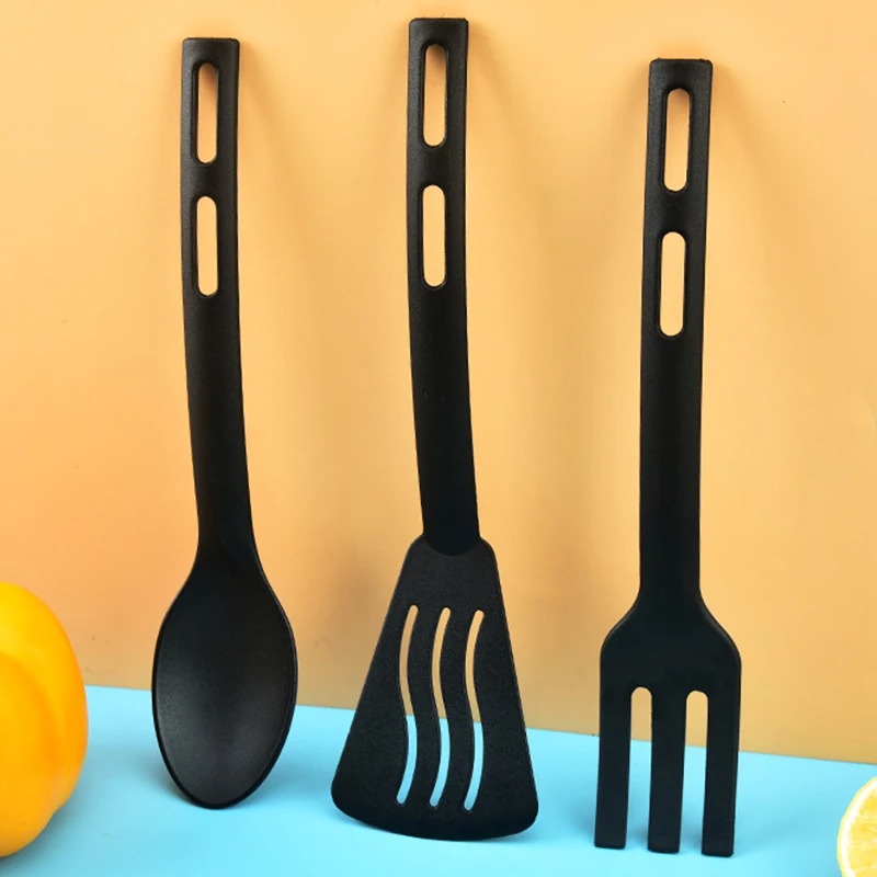 Set di utensili da cucina in n - Camping Cooking And Eating Set recensione e prezzo