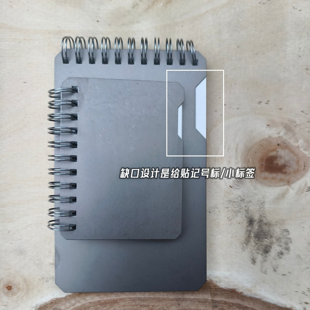 Blocco note in lega di titanio - Camp Cutting Board recensione e prezzo